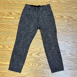 Lululemon Athletica women's 6 On the Fly pant trouser white black speckled